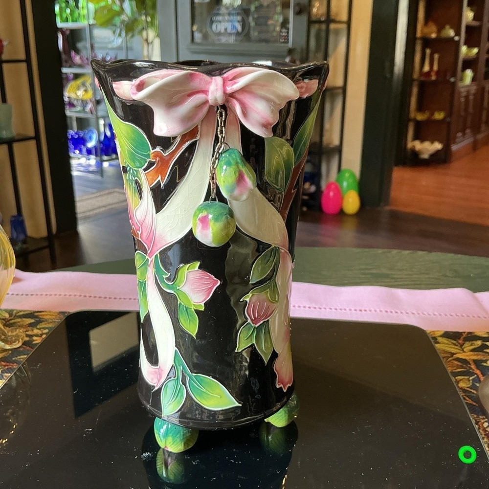 J. McCall "Icing On The Cake", Pink Hibiscus Floral Ceramic Vase, Blue Sky 2005